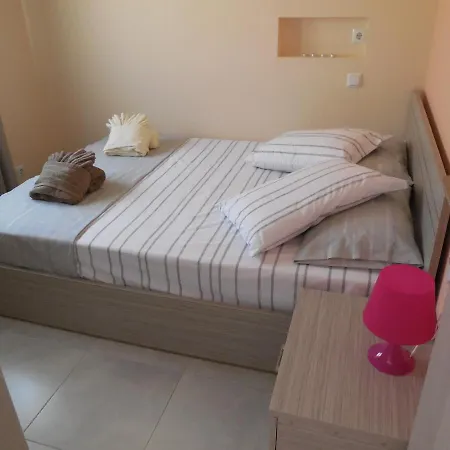 Costa Petra - Luxury Seaside With Garden - For Families In Greece Néa Meságkala