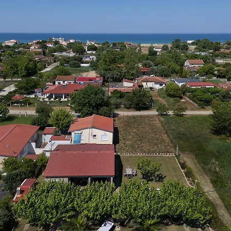 Nyaraló Costa Petra - Luxury Seaside With Garden - For Families In Greece *