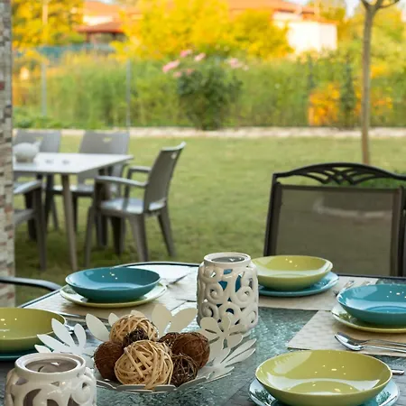 Costa Petra - Luxury Seaside With Garden - For Families In Greece Holiday home *