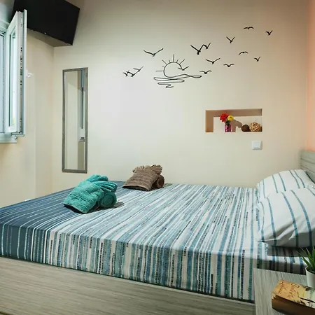 Nyaraló Costa Petra - Luxury Seaside With Garden - For Families In Greece Néa Meságkala