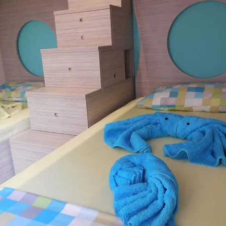 Costa Petra - Luxury Seaside With Garden - For Families In Greece * Nea Mesagkala